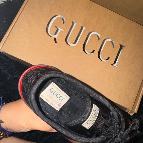 Women’s Gucci Off The Grid Sneakers - Picture 6 of 6